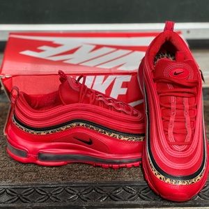 Women’s Nike Air Max 97